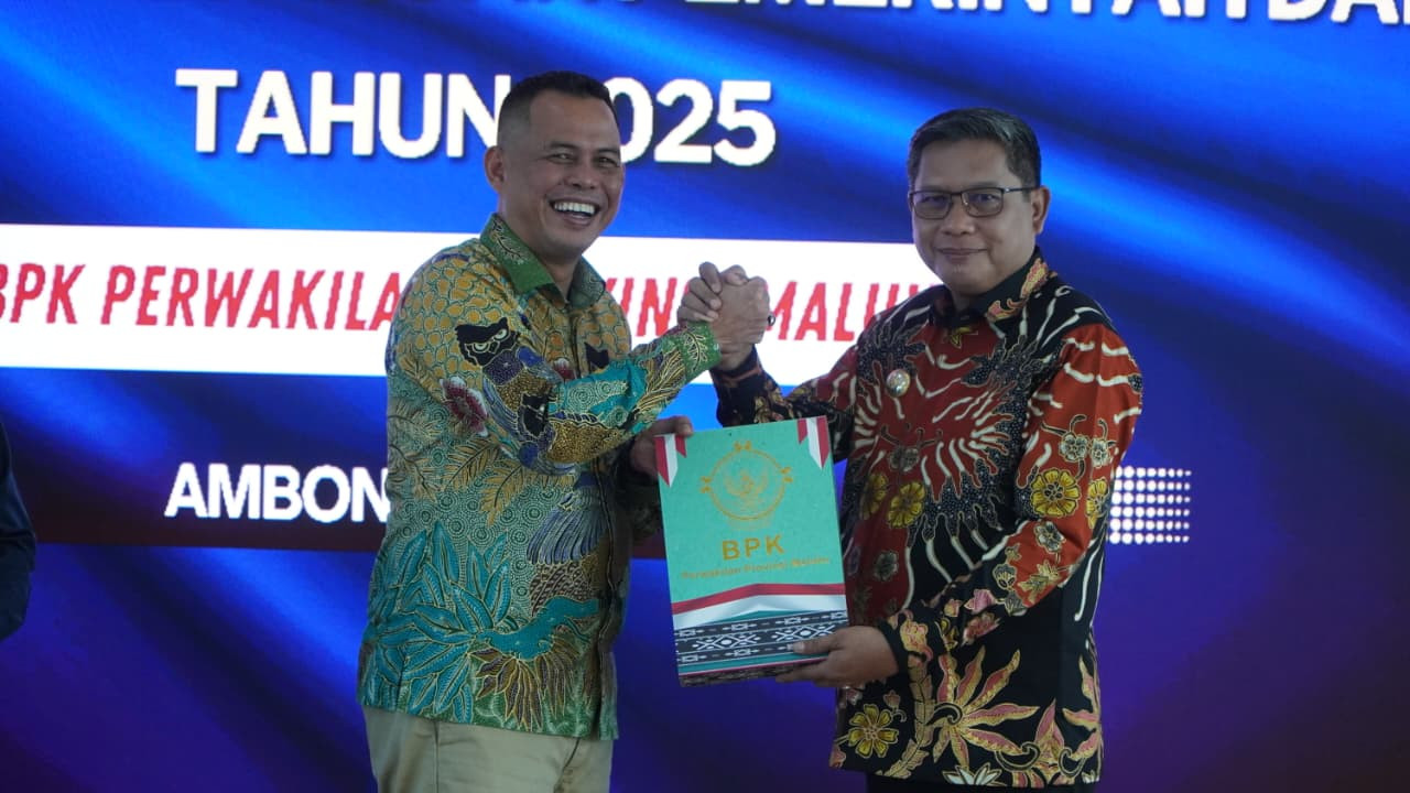 Pemkot Ambon Raih Opini WTP, BPK Maluku Serahkan LHP LKPD Tahun Anggaran 2025