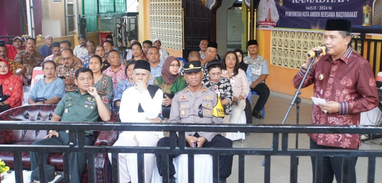 Mulai Safari Ramadhan, Wattimena : Pemkot Dekatkan Diri Dengan Masyarakat
