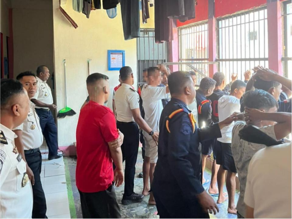 Lapas Piru Gelar Razia Kamar Hunian, Amankan Sejumlah Barang Terlarang
