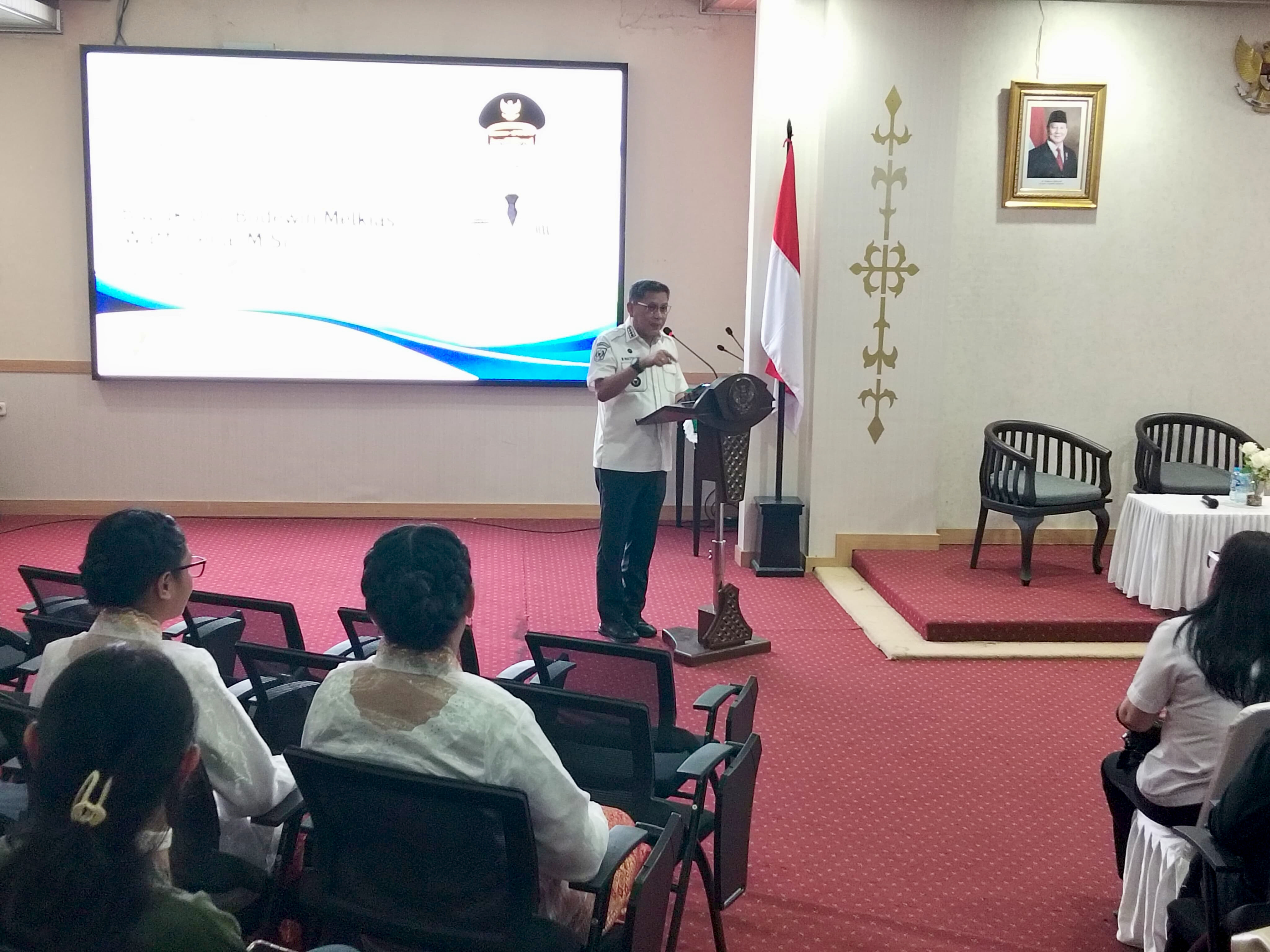 Wali Kota Ambon Tekankan Pentingnya Hidup Sehat dan Perlindungan Finansial