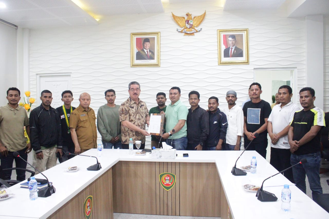 Terima Organisasi Islam, Gubernur Sampaikan Permohonan Maaf
