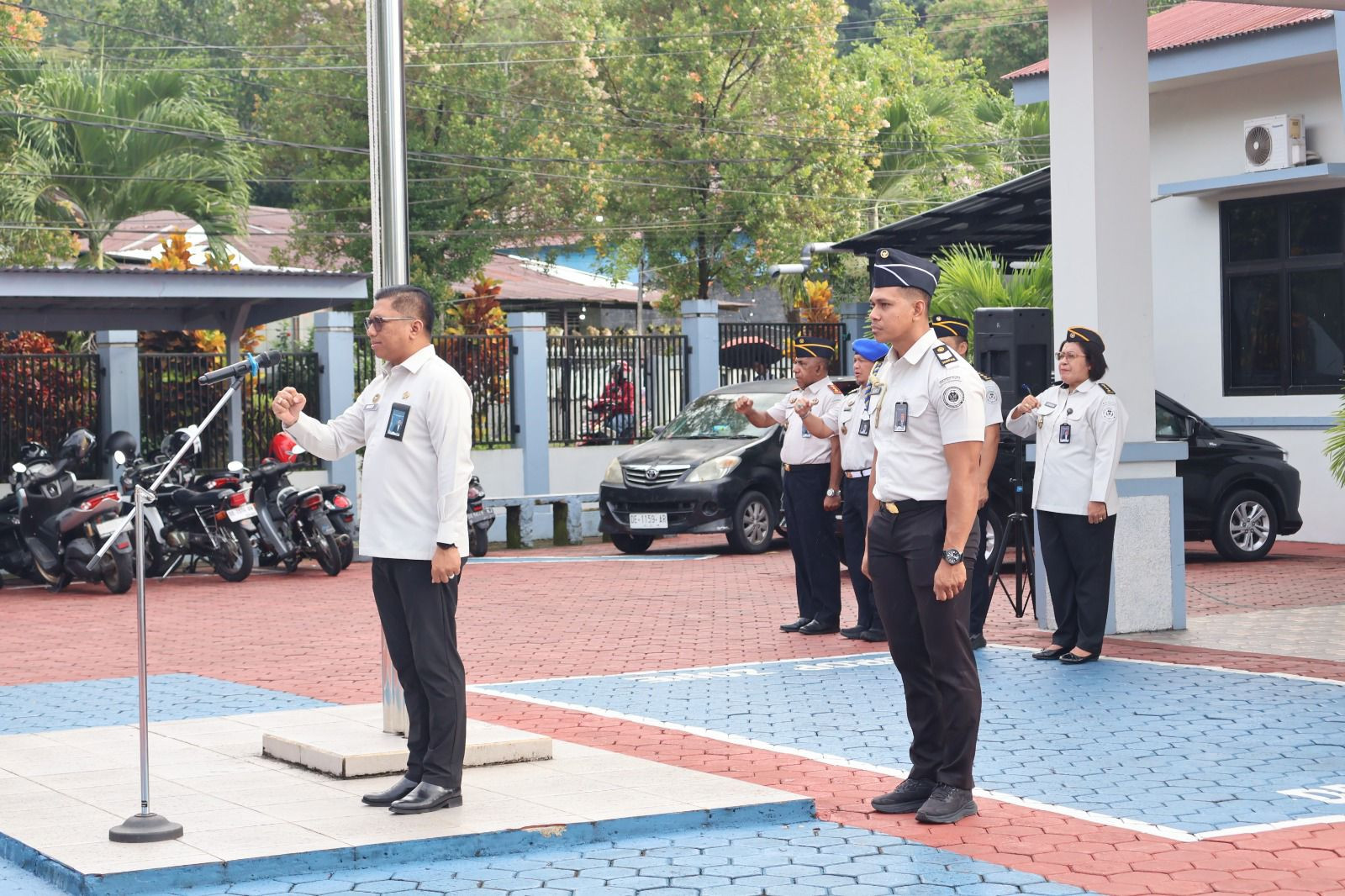Kakanwil Ditjenpas Maluku Tekankan Integritas dan Inovasi Saat Apel Bersama di LPKA Ambon