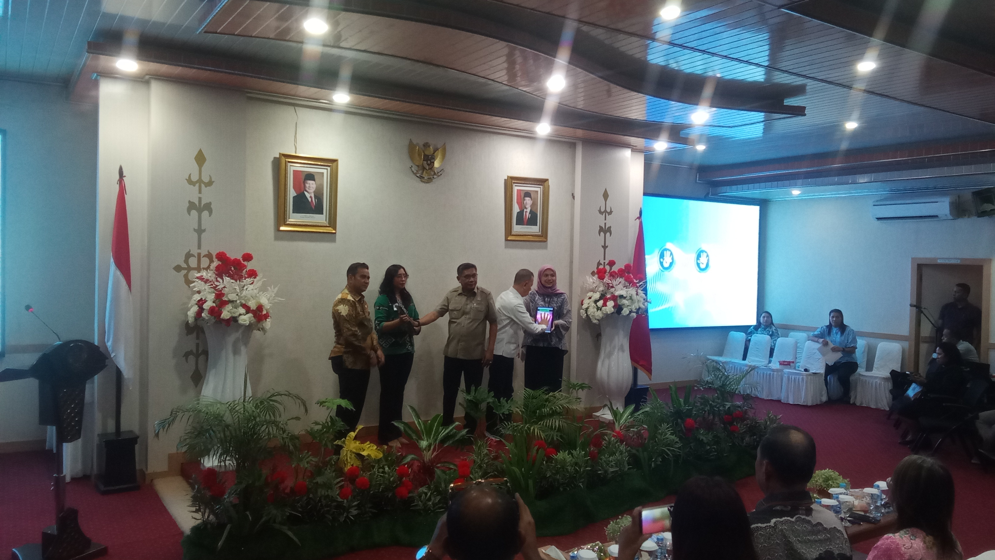 Wali Kota Ambon Dorong Digitalisasi Pengelolaan Keuangan Daerah Melalui SIPD RI Online