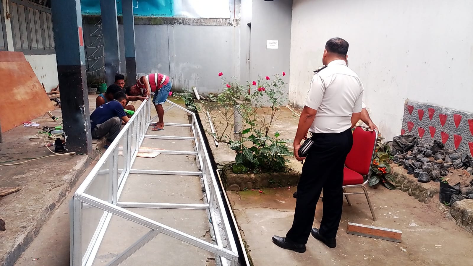Warga Binaan Rutan Ambon Bangun Sistem Pembuangan Asap Dapur, Pembinaan Tak Sekadar Teori