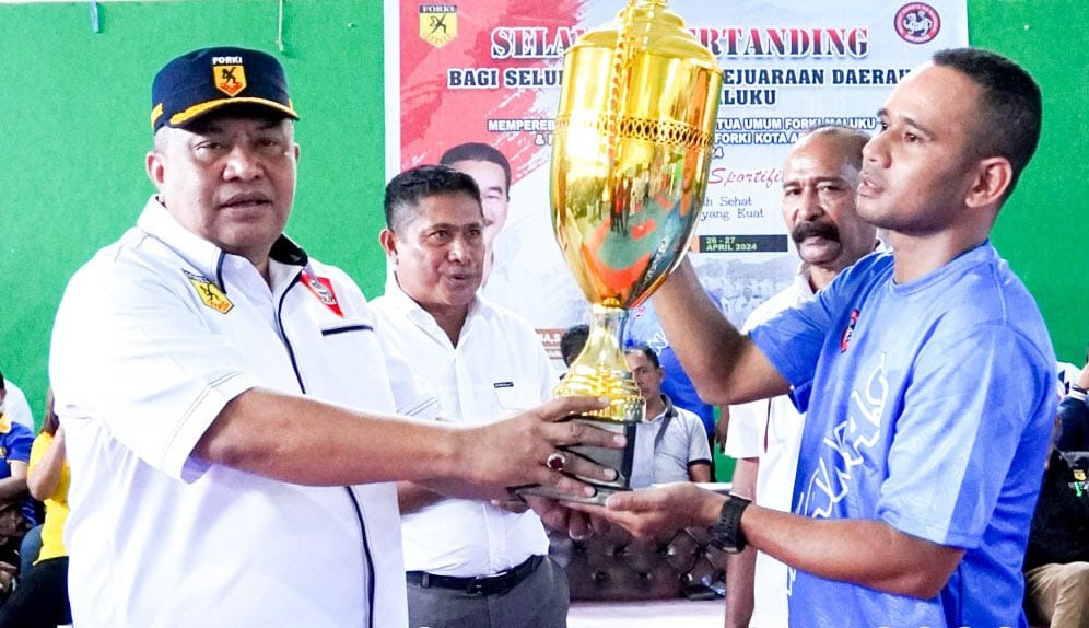 389 Atlit Karate Ikuti Kejuaraan INKANAS Maluku