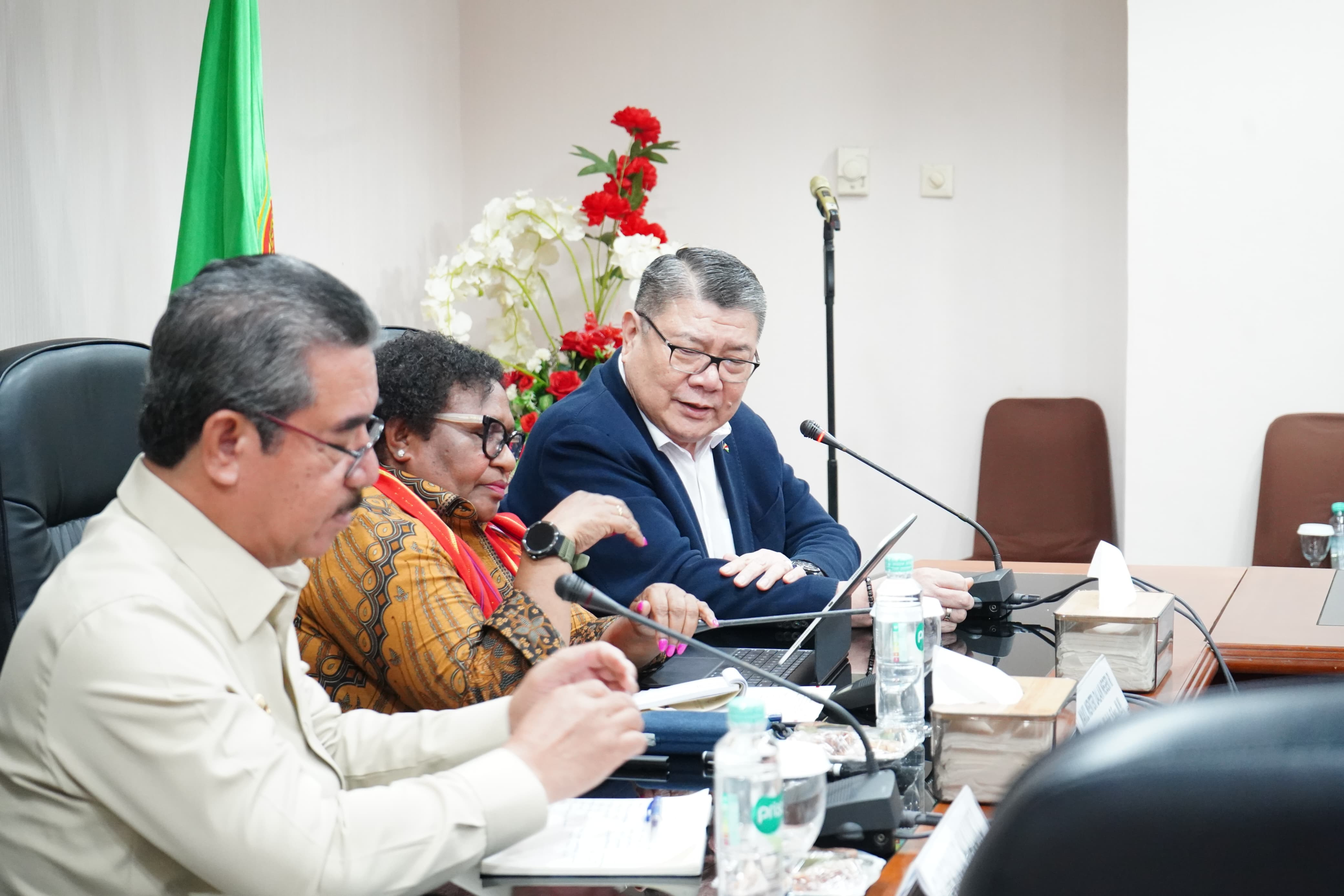 Wamendagri Ribka Haluk Dorong Percepatan PSN dan Penguatan Ekonomi Maritim di Maluku