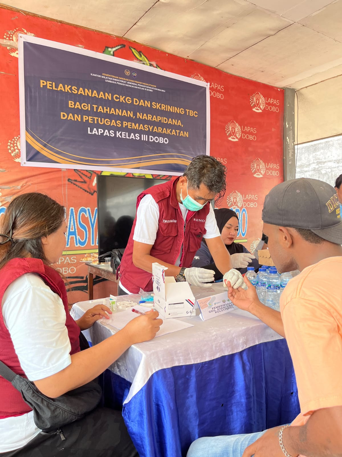 Lapas Kelas III Dobo Bersinergi Dengan Puskesmas Dobo Laksanakan Cek Kesehatan Gratis Bagi Warga Binaan