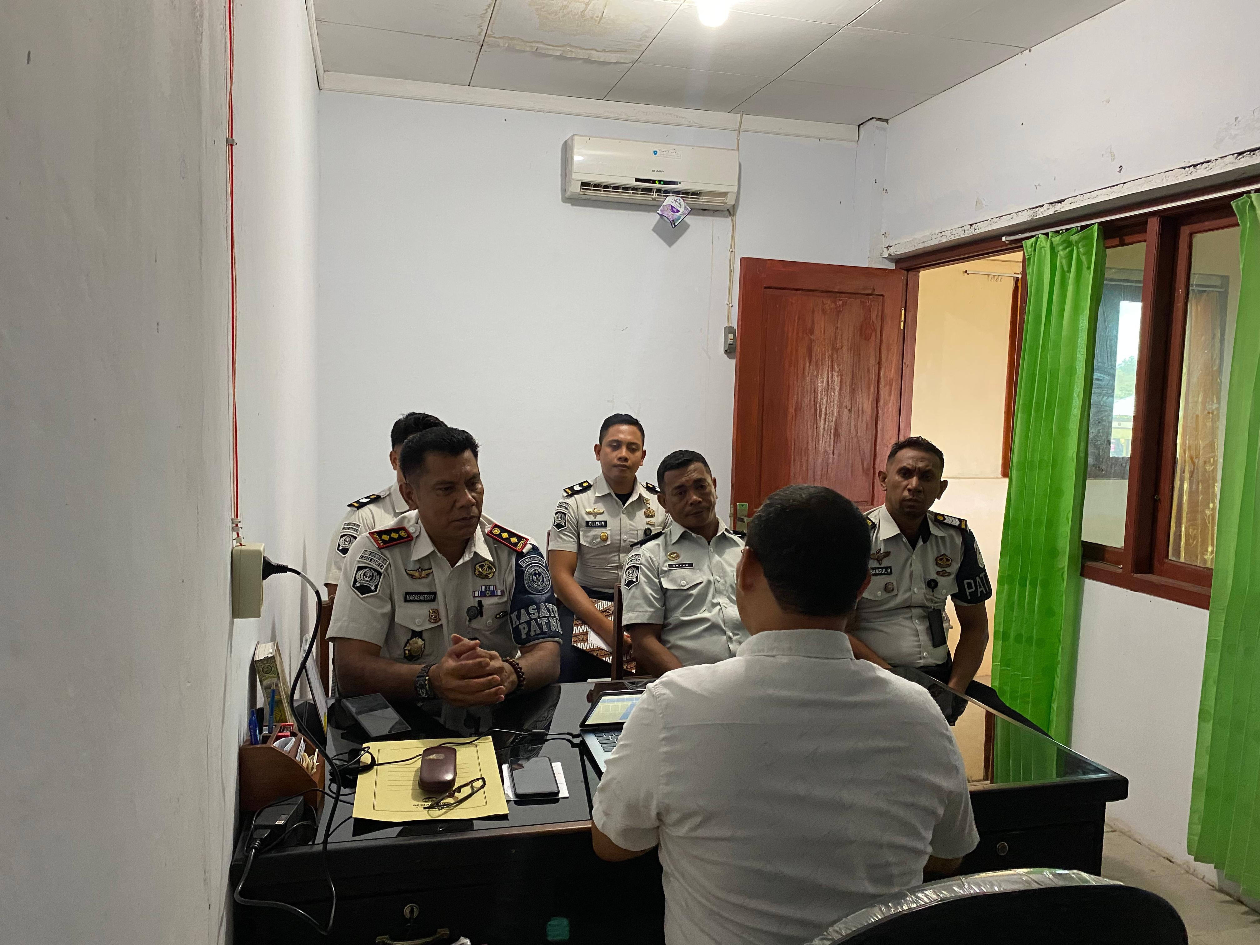 Lapas Namlea Gandeng Disperindag Buru Kembangkan Produk Warga Binaan