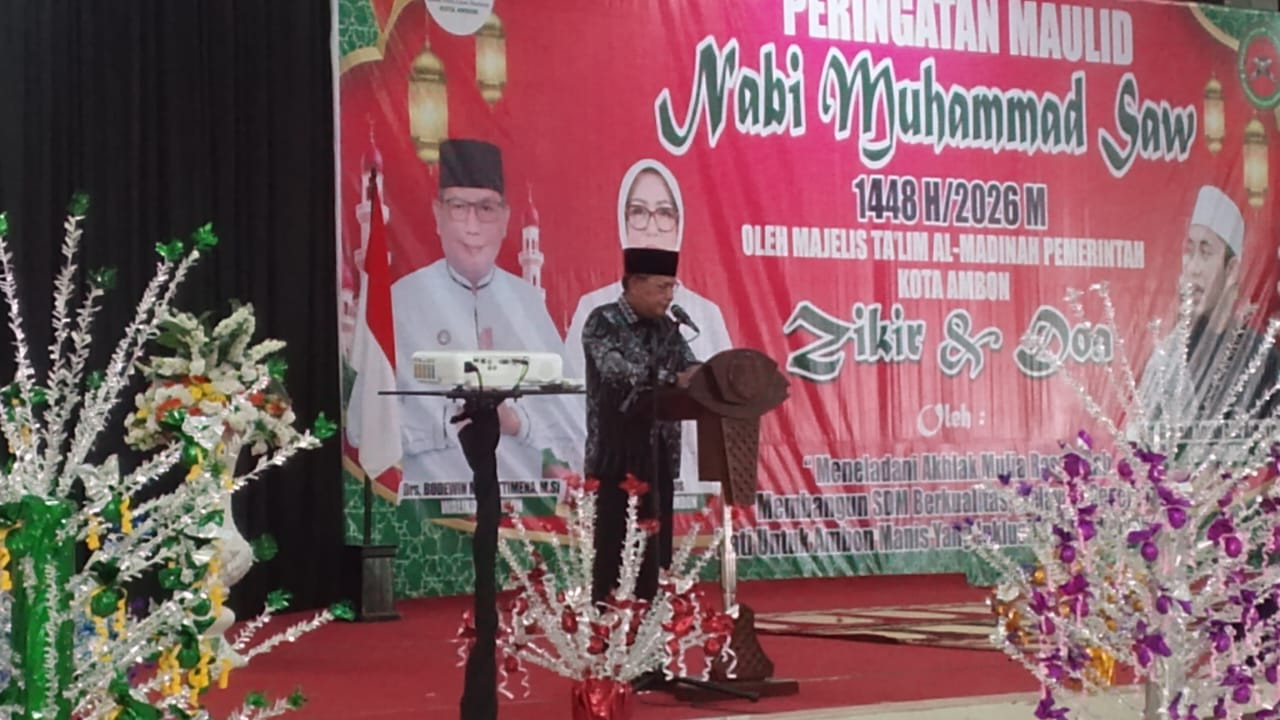 WattimenaTekankan Integritas dan Akhlak ASN dalam Peringatan Maulid Nabi
