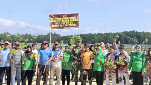Cegah Abrasi, Lapas Geser Bersama TNI dan Stakeholder Tanam Mangrove di Pesisir